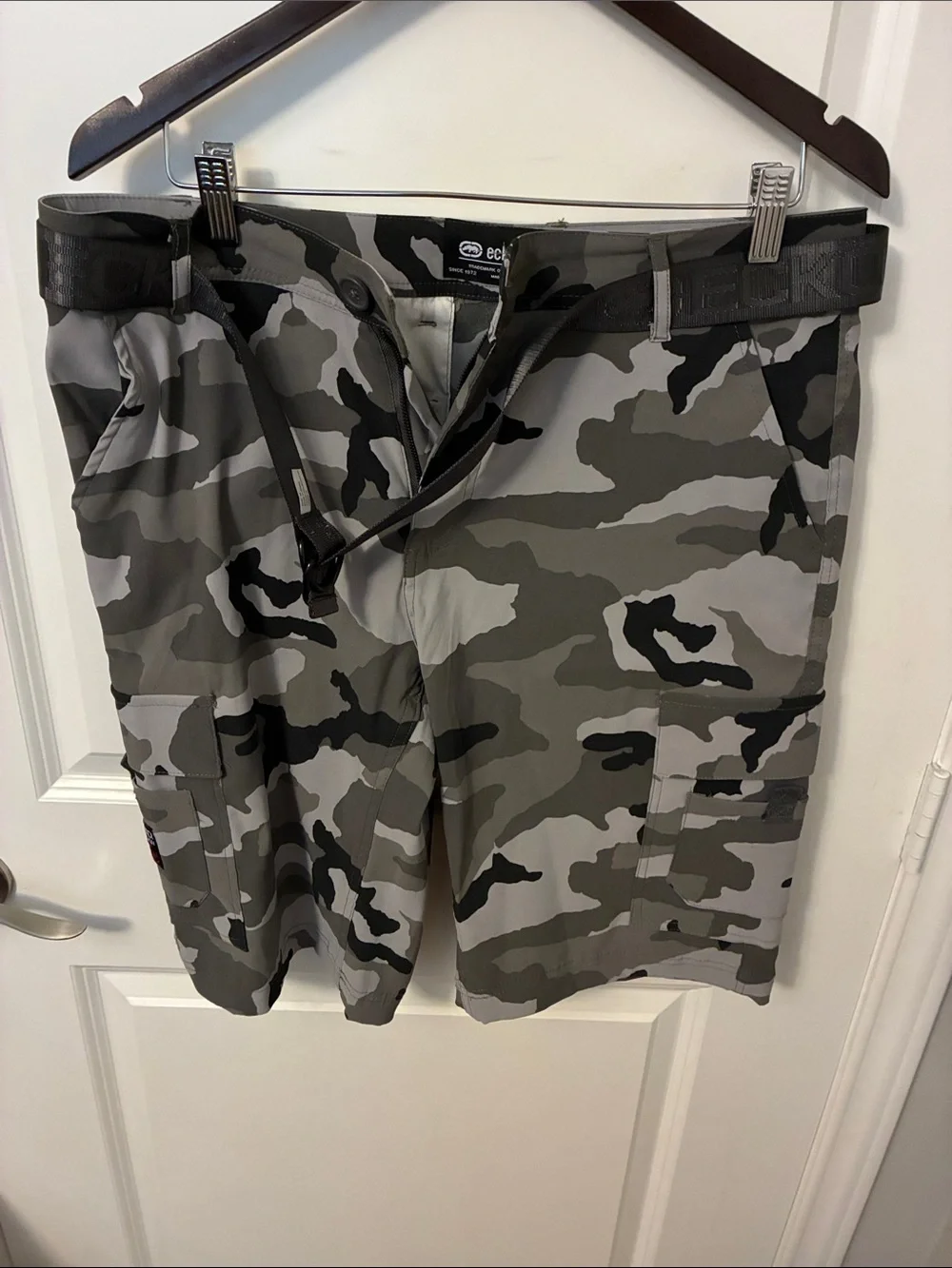 Ecko Men’s Gray Camouflage Swim Board Shorts with Black Belt
